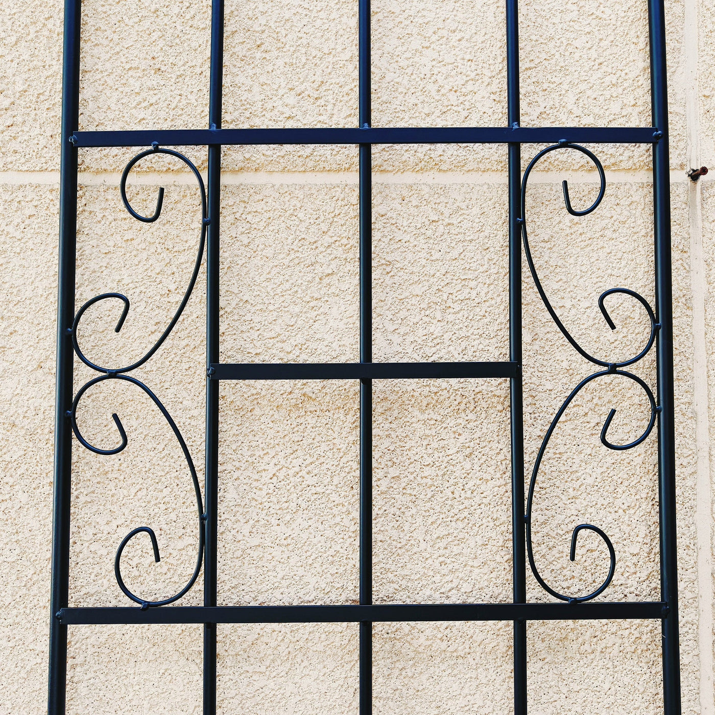 2 Pack Metal Garden Trellis 86.7' x 19.7' Rustproof Trellis for Climbing Plants Outdoor Flower Support Black