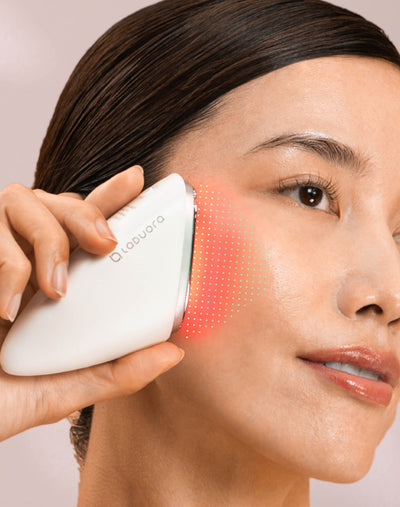 Lumeo SkinLift 4D Current™ Red Light Therapy Kit