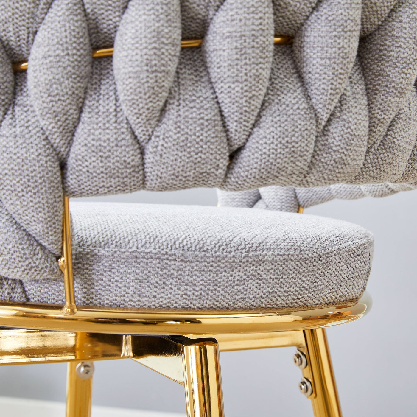 A set of 4 rotating bar stools, equipped with breathable linen cushions - beige seats with golden metal legs, suitable for the height of the kitchen island, dining table or bar counter